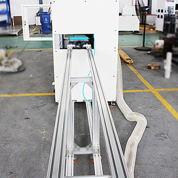 Tracking Rail