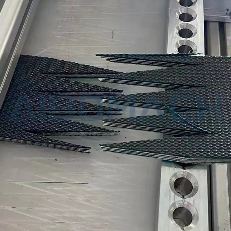 Belt rendering.